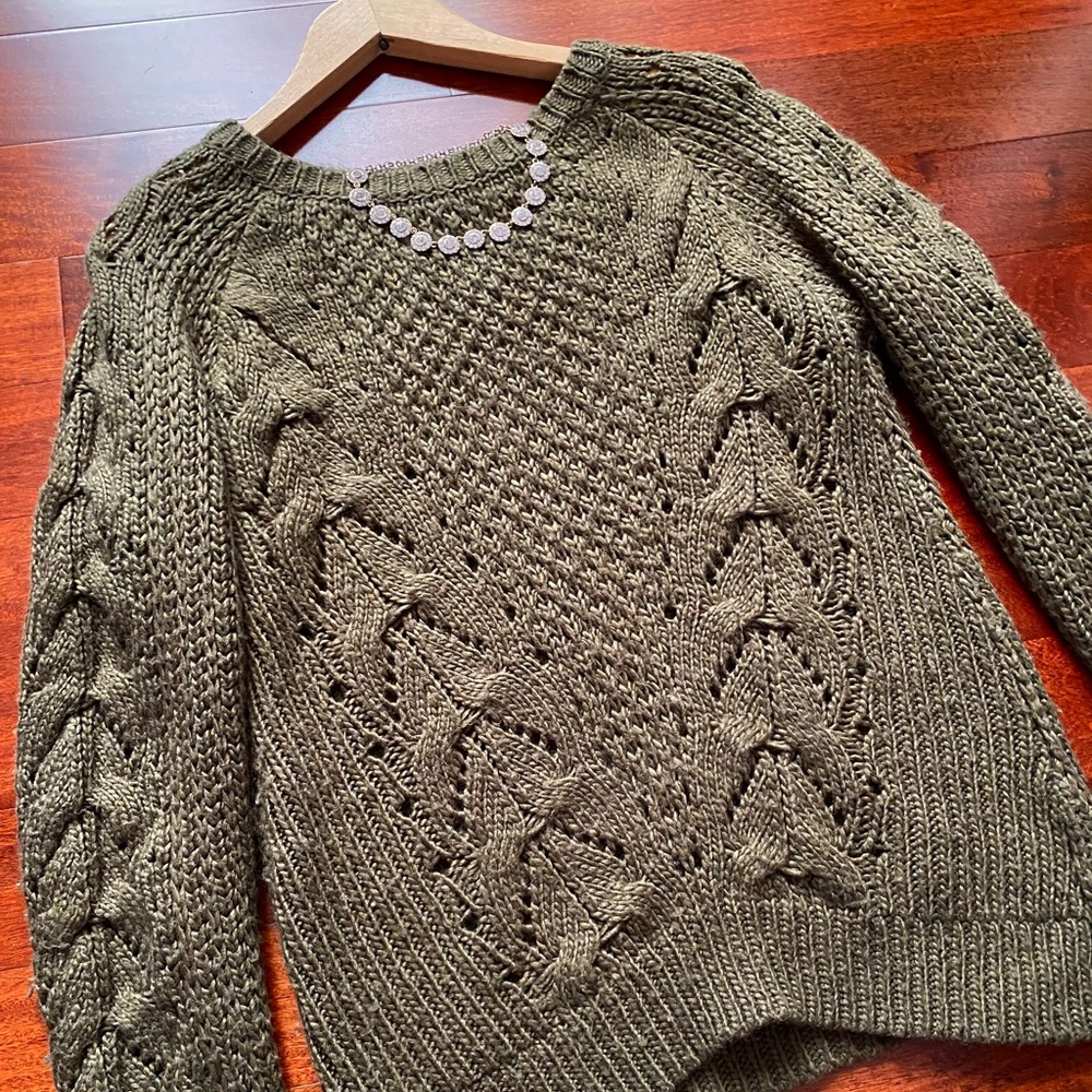 Knit Sweater Hunter Green Medium Long Sleeve